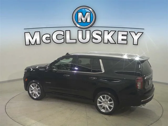 Used 2021 Black Chevrolet High Country image 28