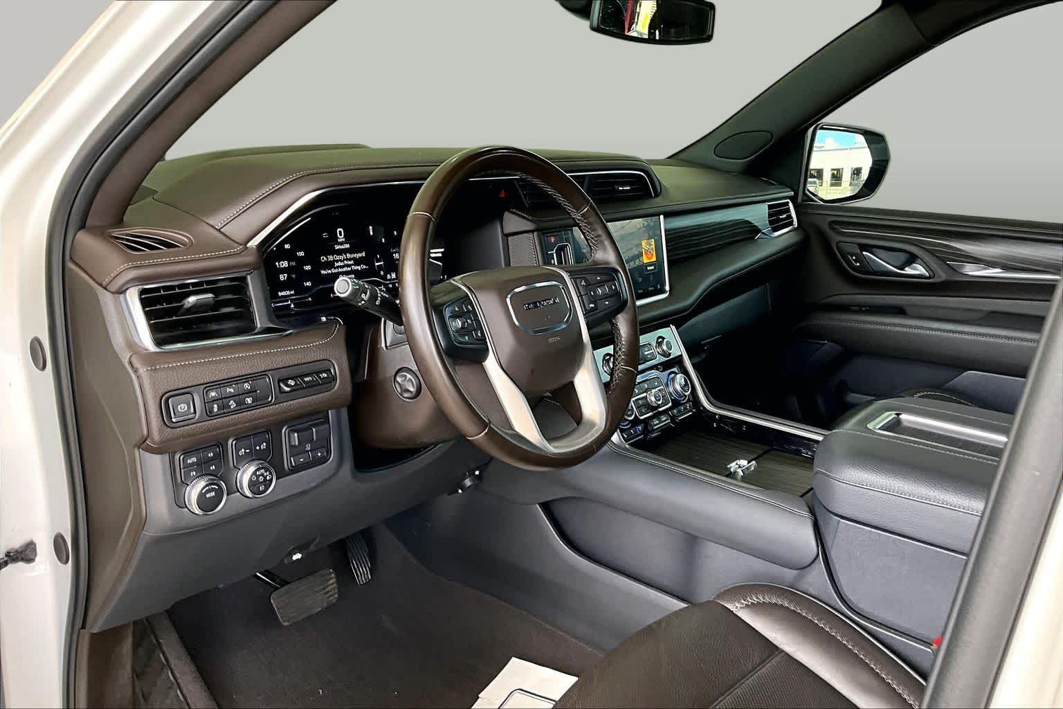 Certified Used 2023 White Frost Tricoat GMC Denali image 18