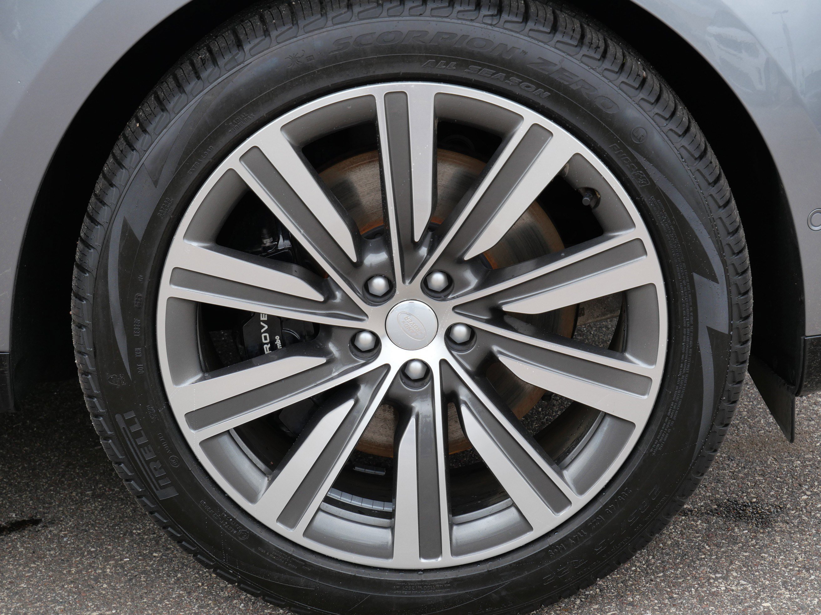 Used 2023 EIGER GREY Land Rover Autobiography image 10