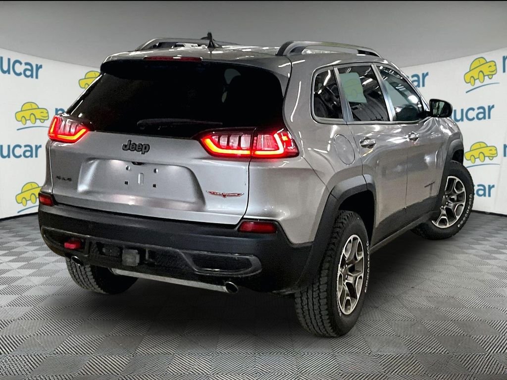 Used 2021 Billet Silver Metallic Clearcoat Jeep Trailhawk image 6