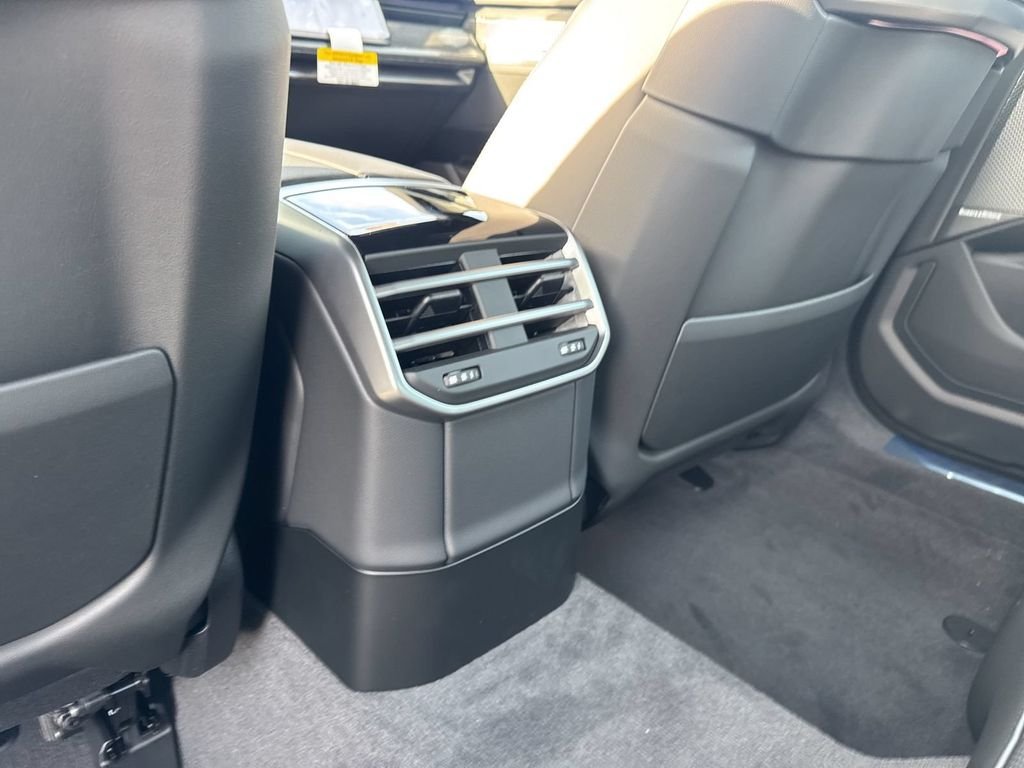 New 2027 Black Sapphire Metallic BMW  image 20