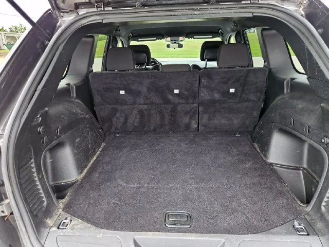 Used 2021 Gray Jeep Laredo E image 23