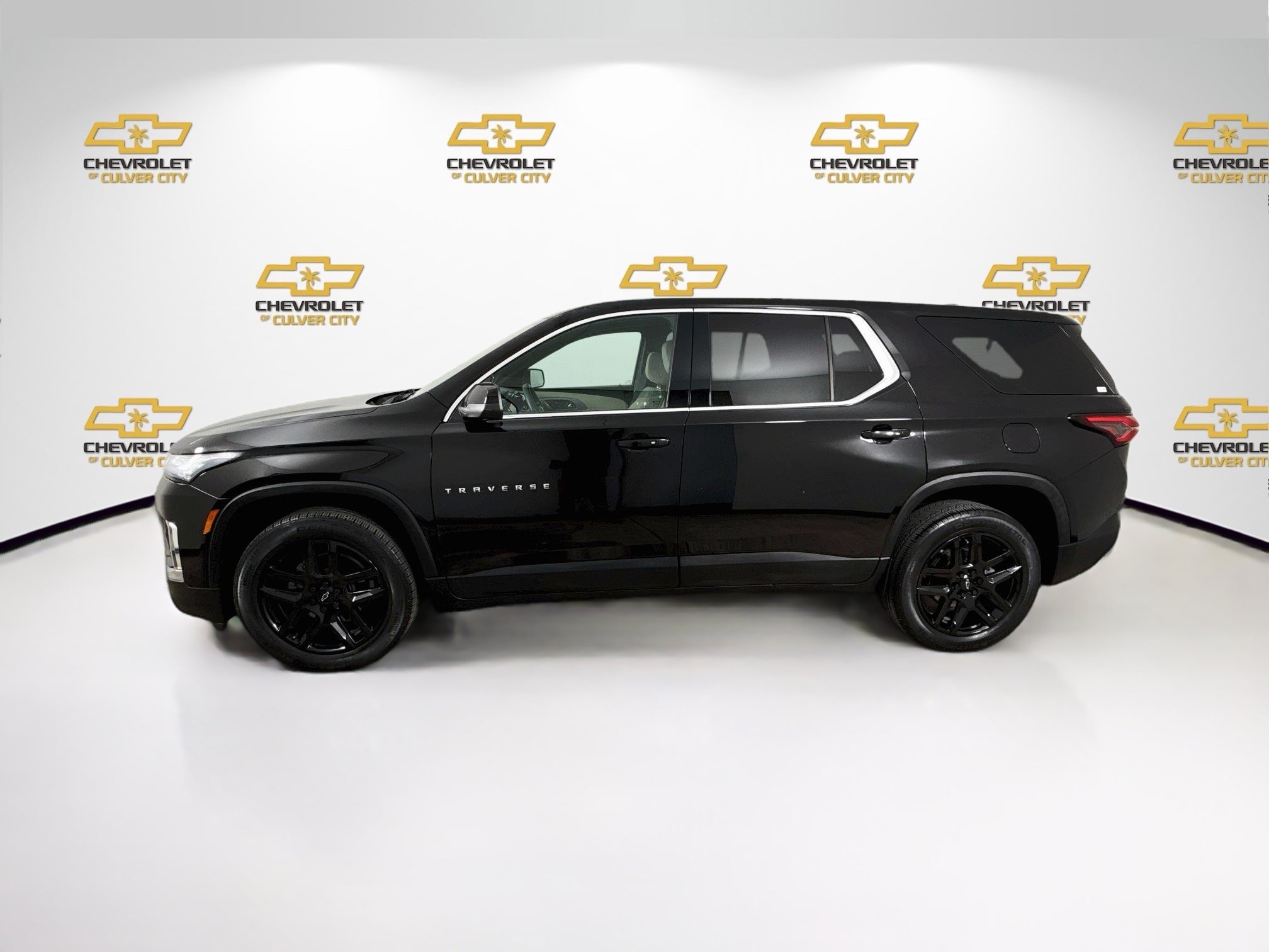 Used 2022 Mosaic Black Metallic Chevrolet LS image 5