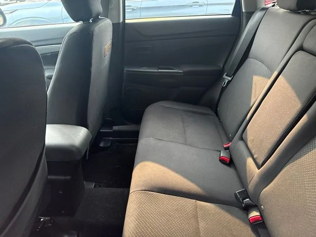Used 2015 Octane Blue Metallic Mitsubishi ES image 6