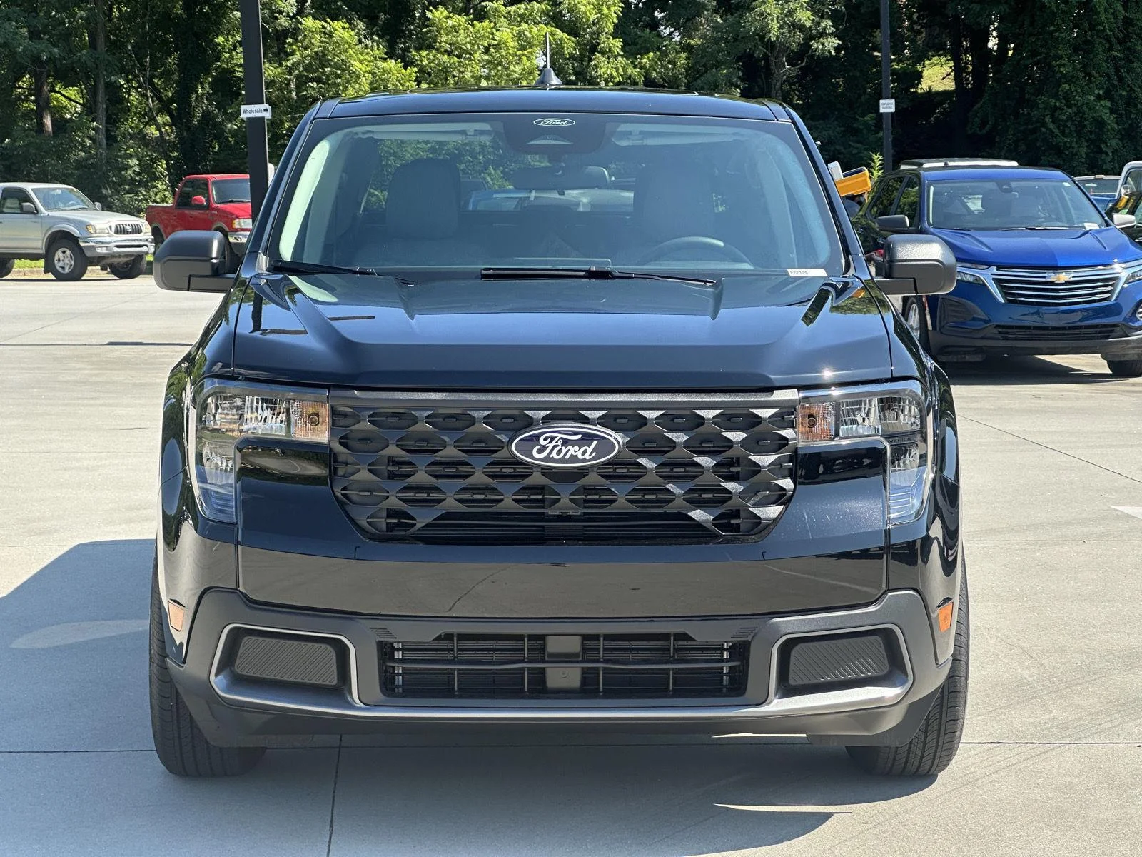 New 2026 Shadow Black Ford XLT image 2