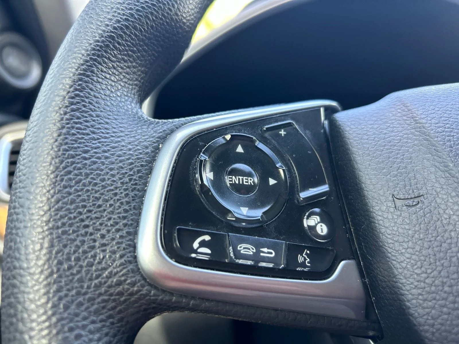 Used 2022 Crystal Black Pearl Honda EX image 14