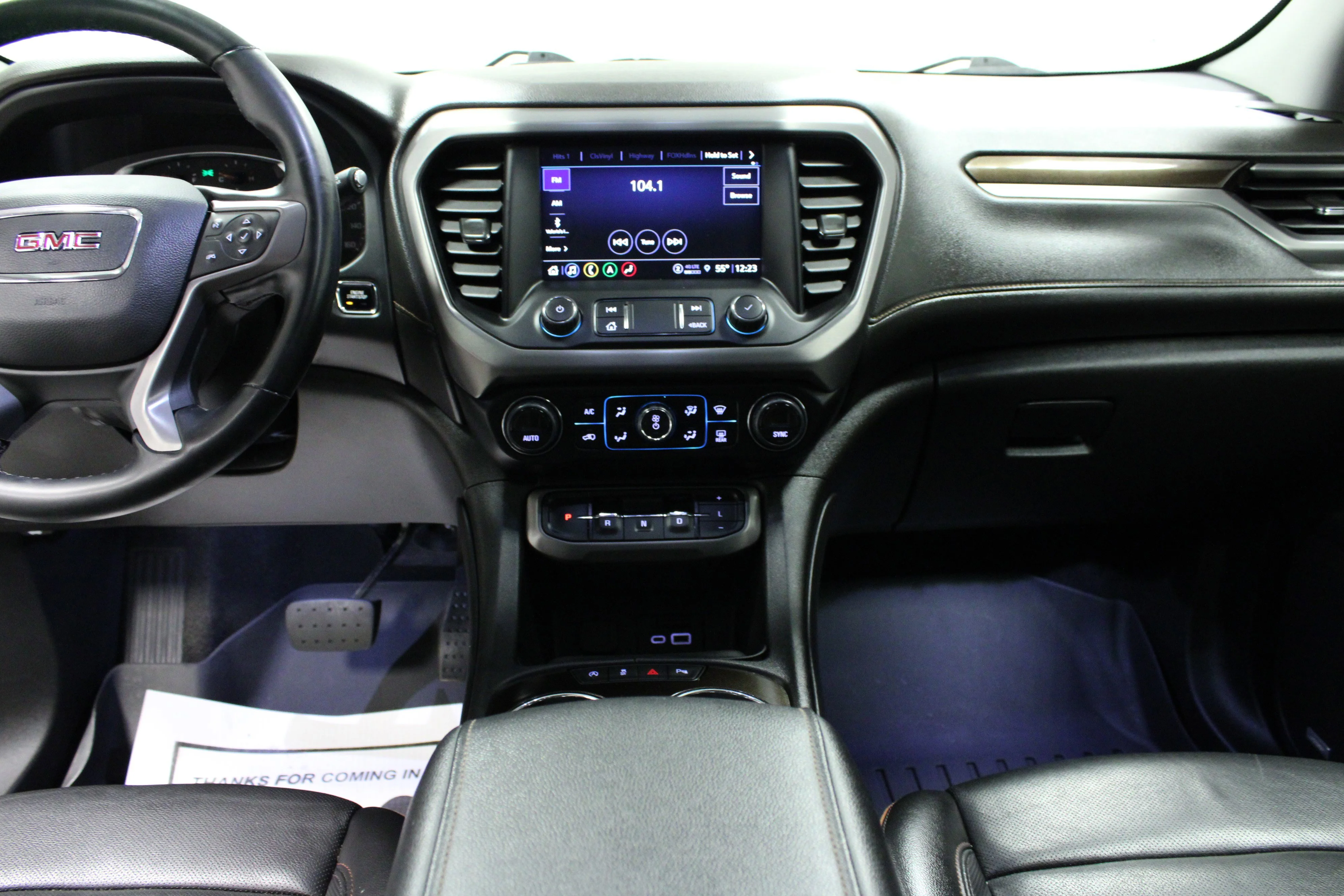 Used 2023 Summit White GMC AT4 image 17