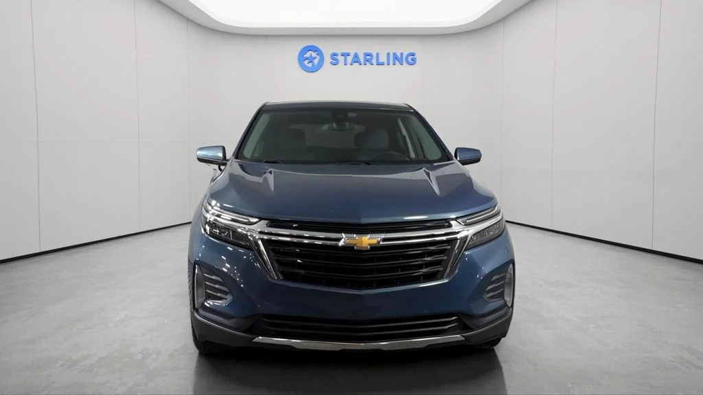 Used 2024 Lakeshore Blue Metallic Chevrolet LT image 16