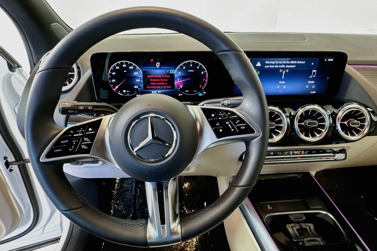 Used 2026 Polar White Mercedes-Benz GLA 250 image 11