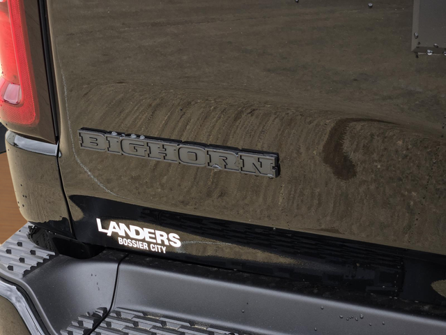 New 2026 Diamond Black Crystal Pearl-Coat Exterior Paint RAM Big Horn/Lone Star image 22
