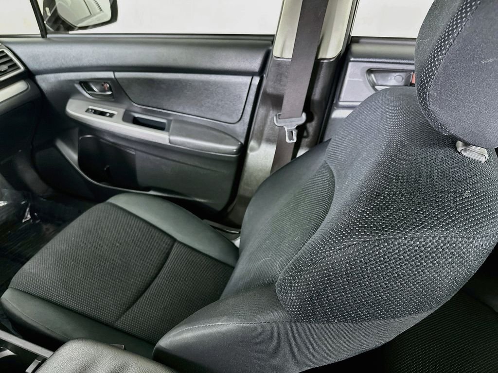 Used 2015 Dark Gray Metallic Subaru 2.0i image 22