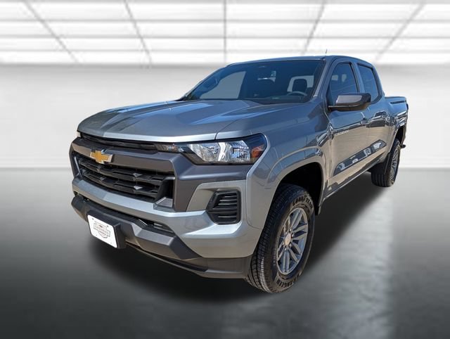 New 2026 Sterling Gray Metallic Chevrolet LT image 25