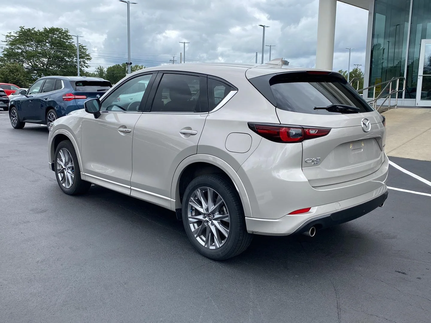 Used 2024 Platinum Quartz Metallic Mazda 2.5 S Premium Package image 5