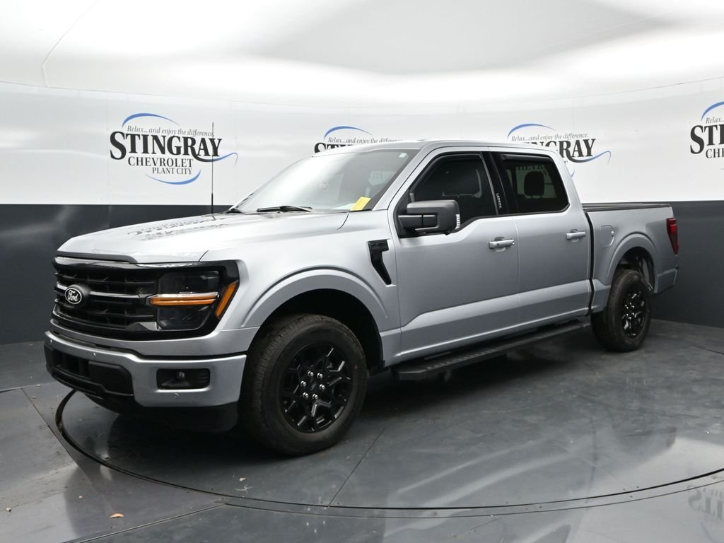 Used 2024 Silver Ford XLT image 3