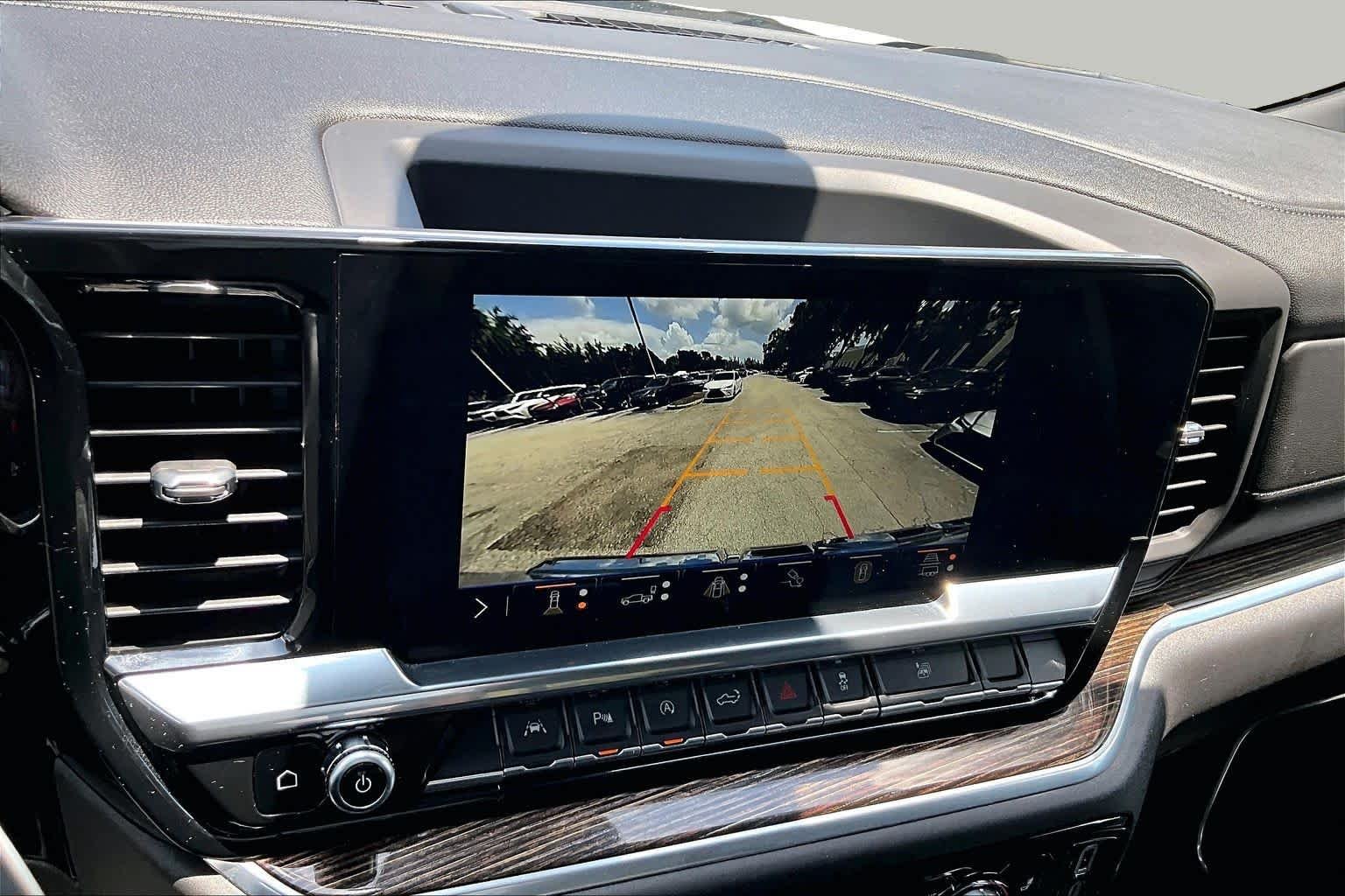 Used 2026 Summit White GMC Elevation image 25