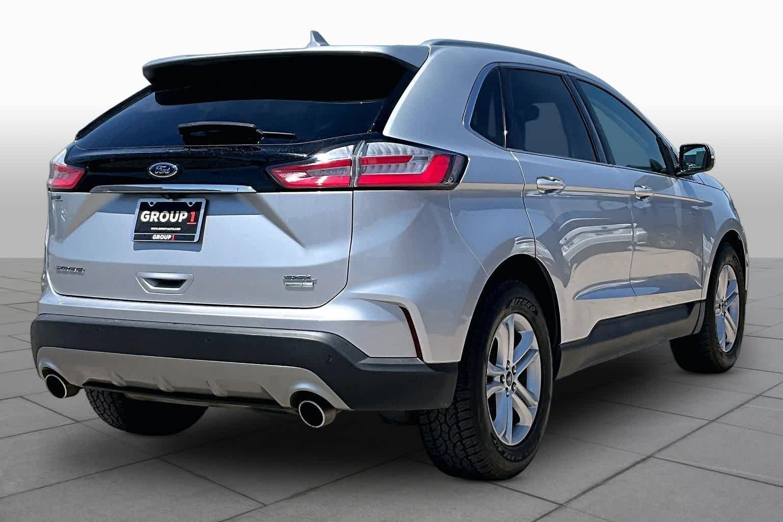 Used 2019 Ingot Silver Ford SEL image 13