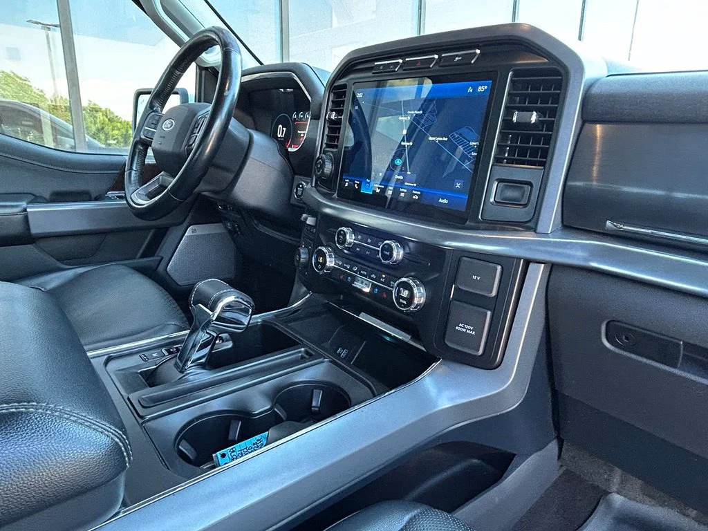 Used 2021 White Ford Lariat image 46