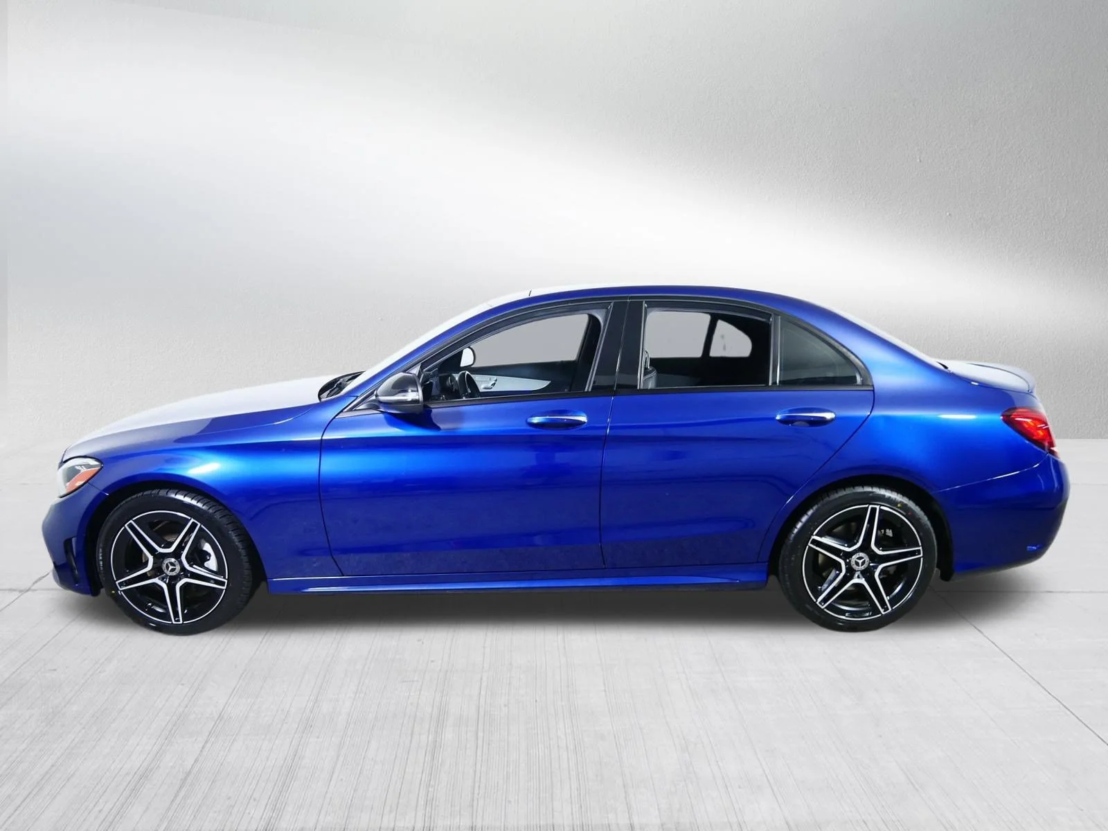 Used 2021 Brilliant Blue Metallic Mercedes-Benz C 300 image 4