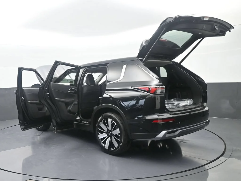 2026 Mitsubishi Outlander SE - Photo 85