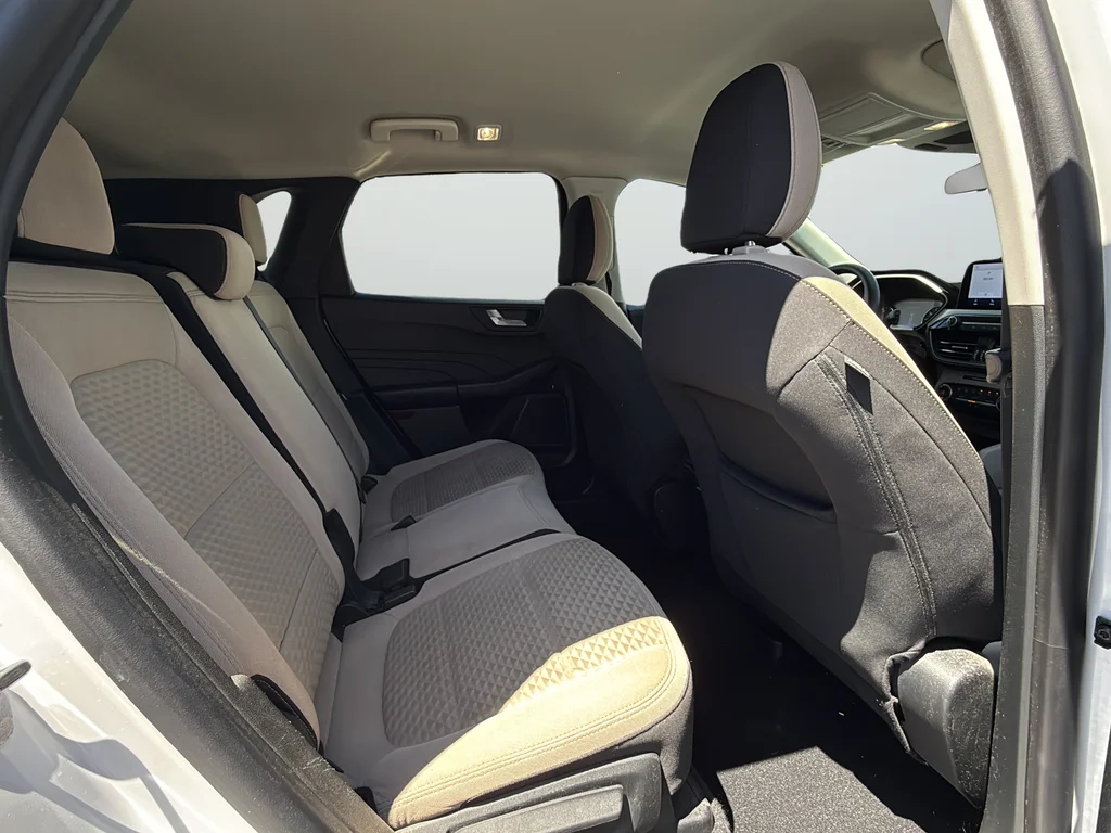 Used 2021 White Ford SE image 10