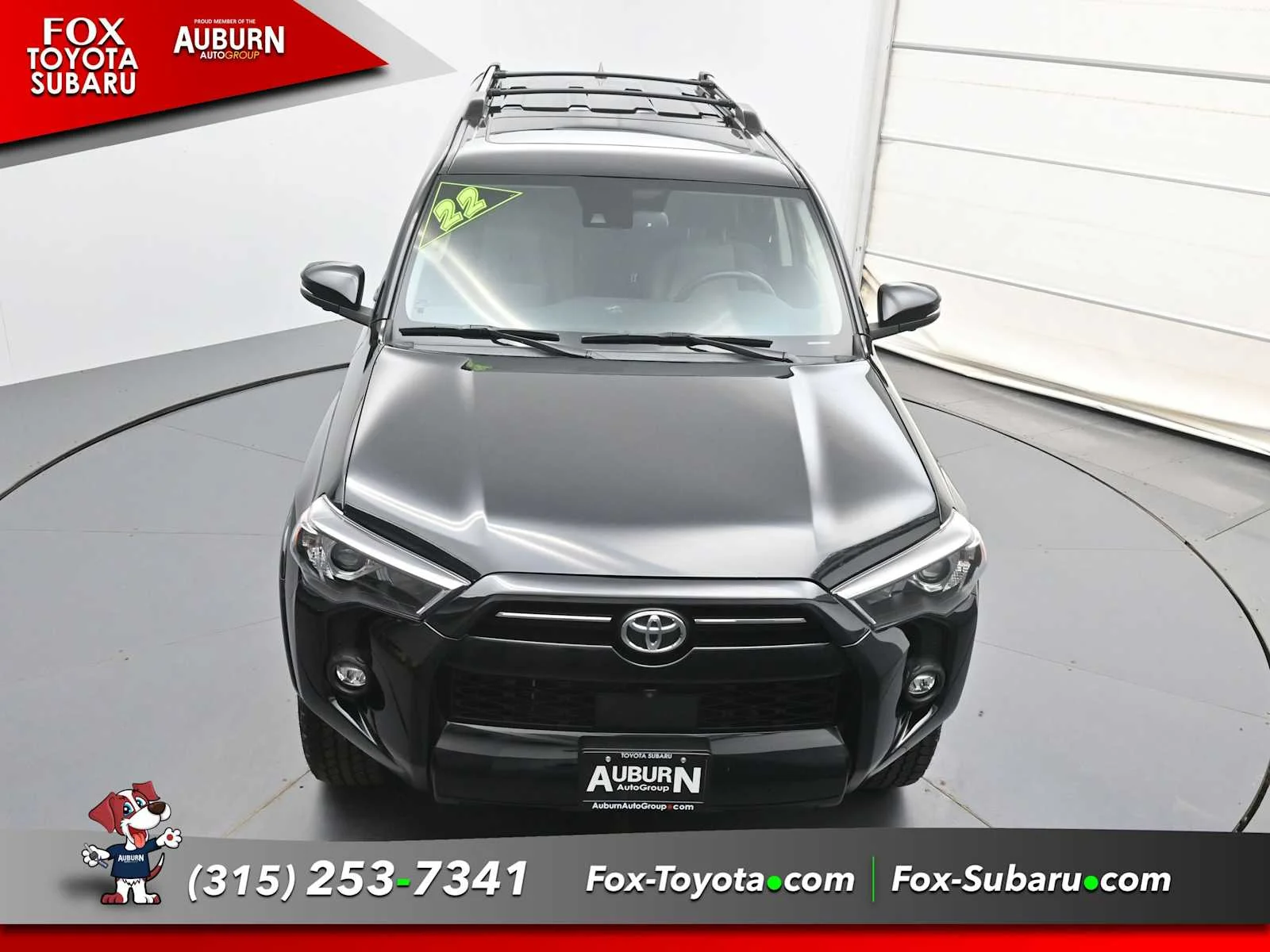 Used 2022 Midnight Black Metallic Toyota SR5 Premium image 33