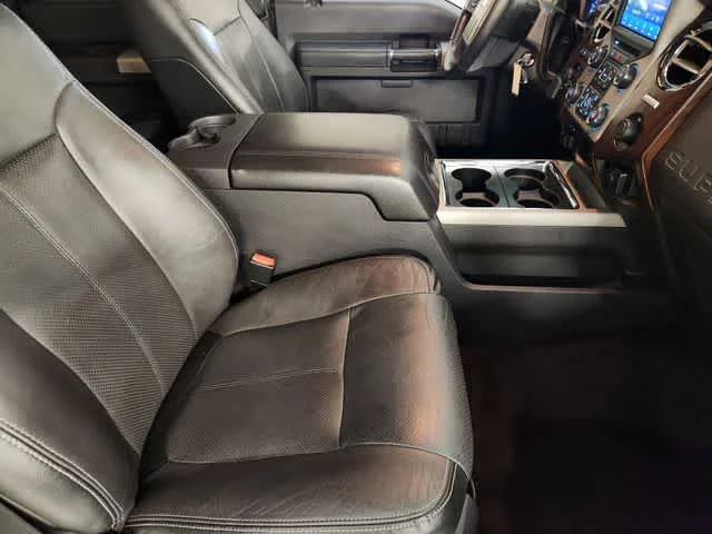 Used 2015 Tuxedo Black Metallic Ford Lariat image 3