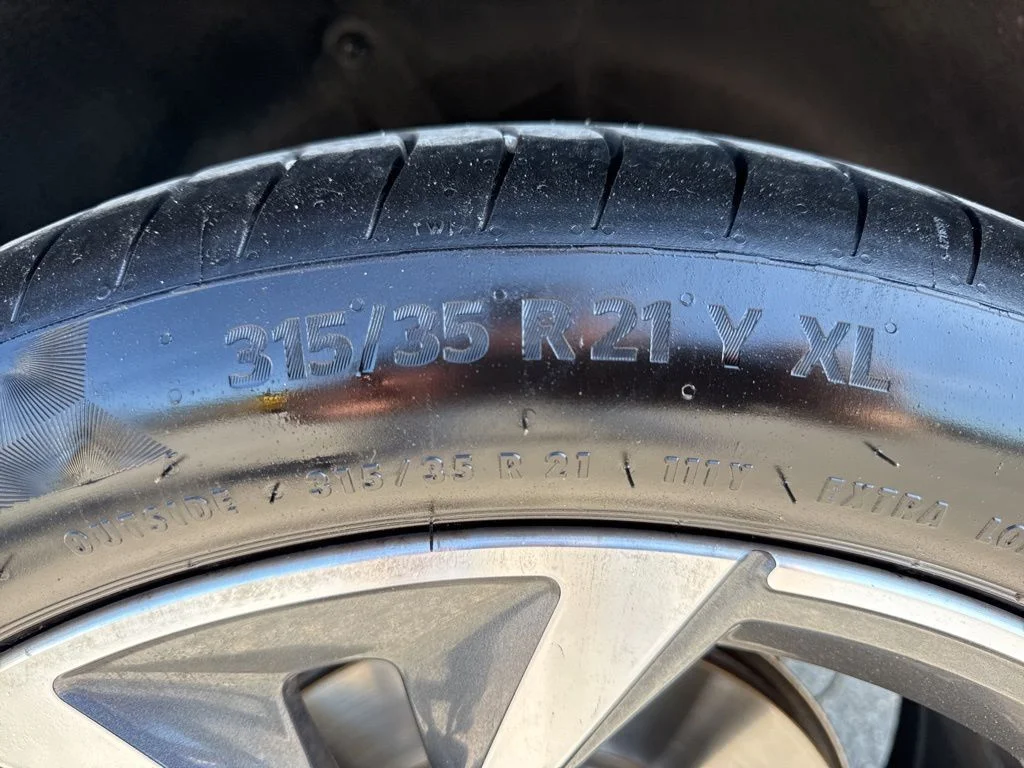 Used 2026 Gray BMW xDrive40i image 38