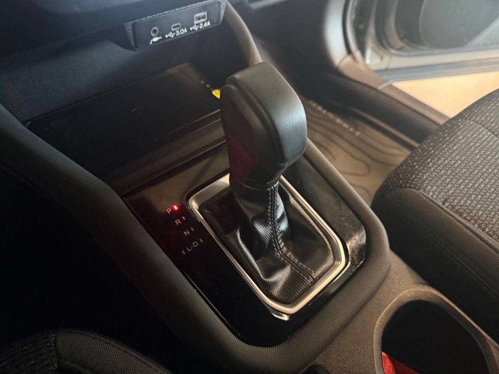 Used 2025 Beige Subaru Premium image 12