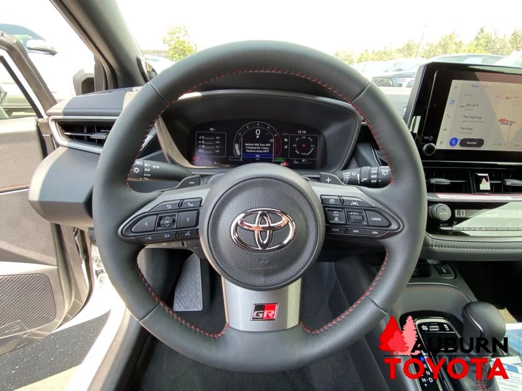 New 2026 Ice Cap Toyota  Premium Plus DAT image 31