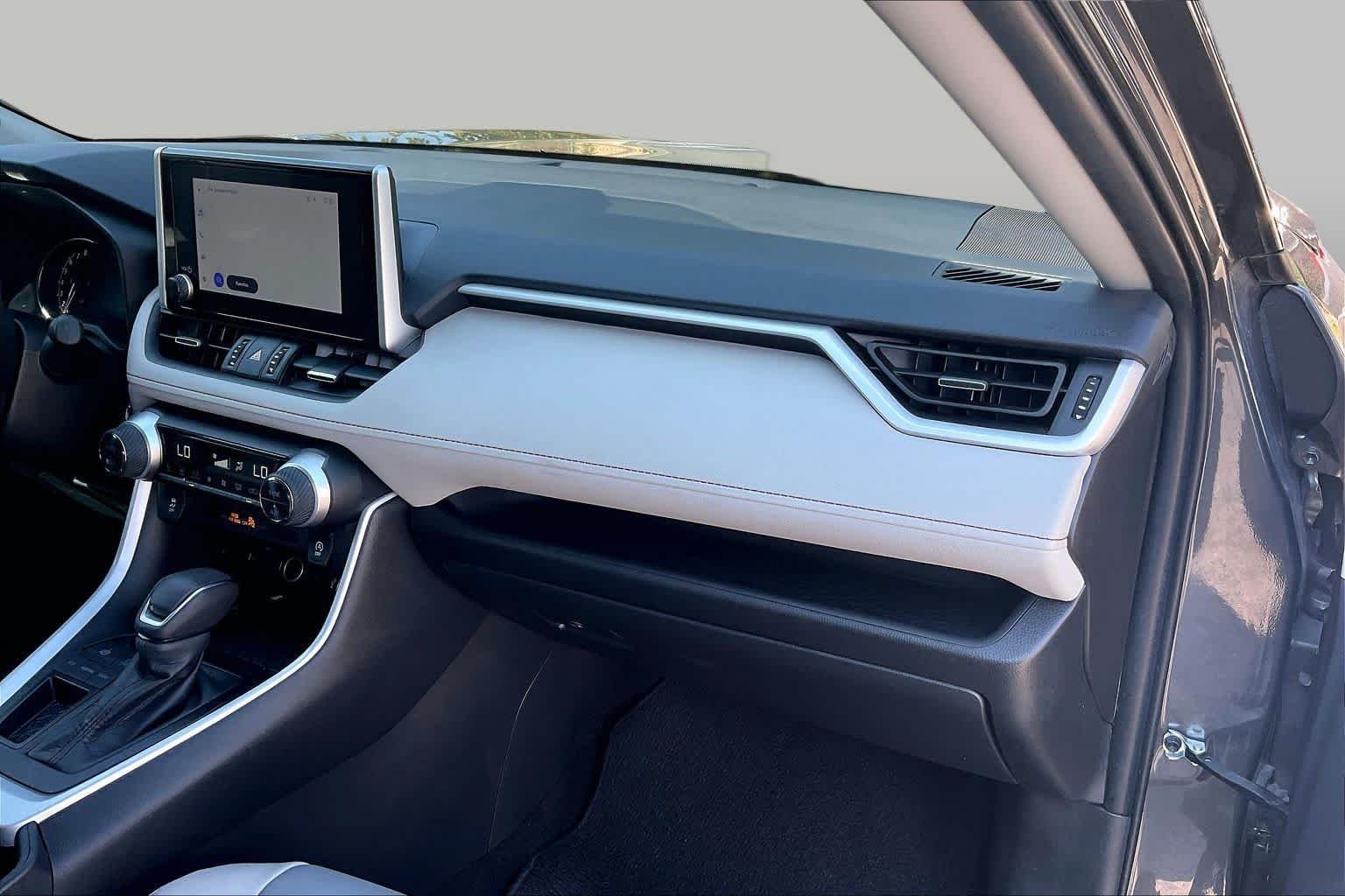 Used 2025 Magnetic Gray Metallic Toyota XLE Premium image 18