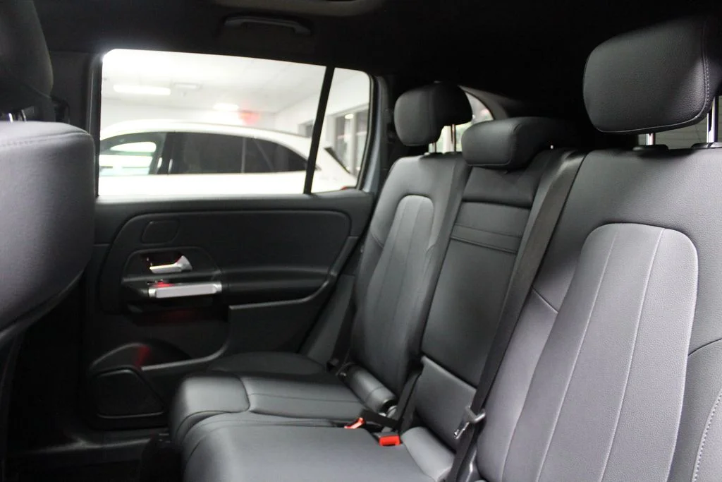 Certified Used 2026 Silver Mercedes-Benz GLB 250 image 26