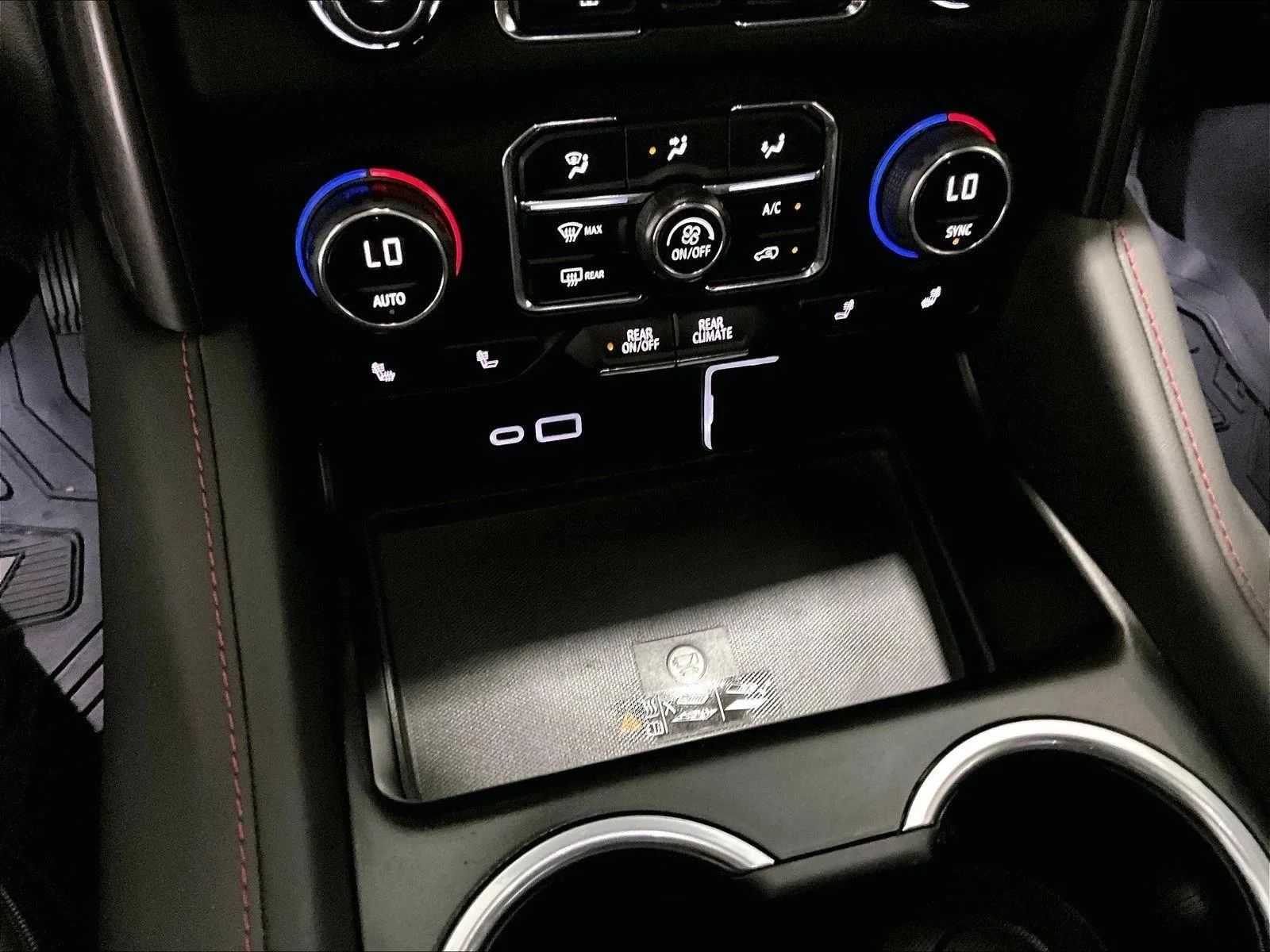 Used 2023 Iridescent Pearl Tricoat Chevrolet RST image 26
