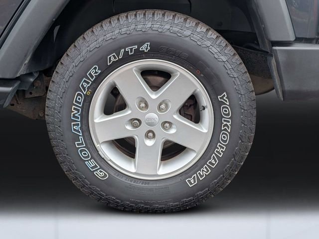 Used 2016 Black Jeep Unlimited Sport image 10