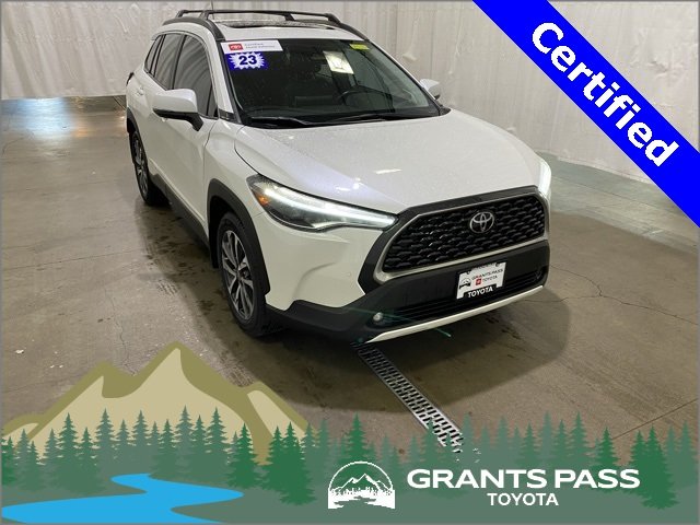 2023 Toyota Corolla Cross XLE