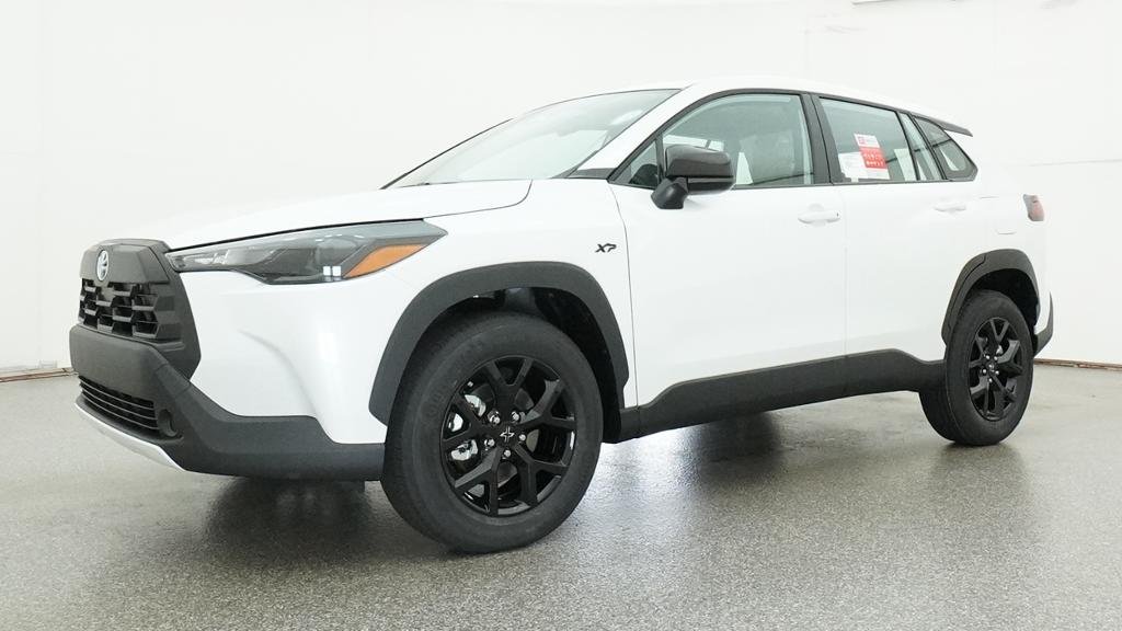 New 2026 Wind Chill Pearl Toyota L image 6