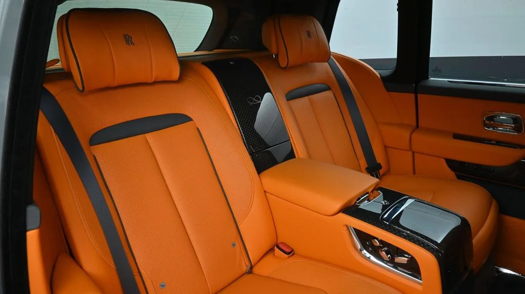 Certified Used 2023  Rolls-Royce Black Badge image 8