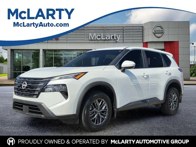 Certified Used 2026 White Nissan SV image 1