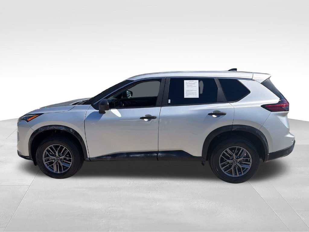 Used 2024 Silver Nissan S image 2
