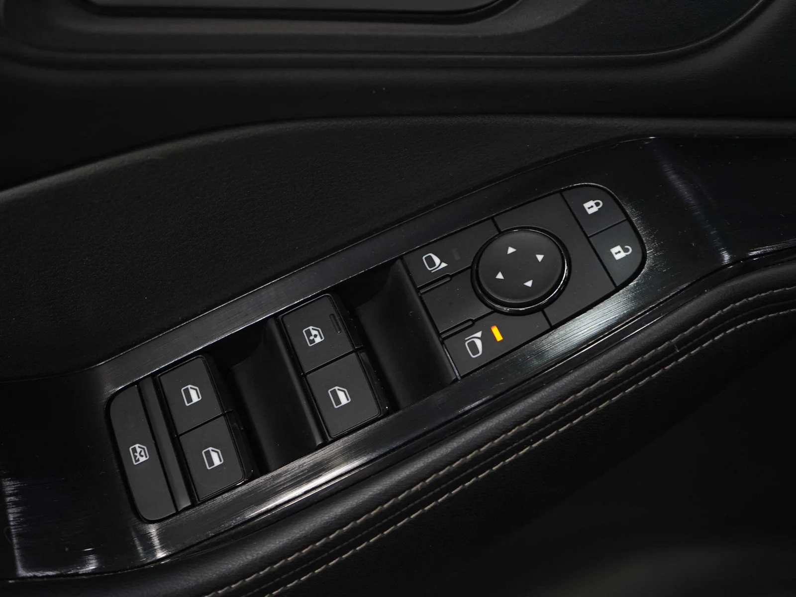 Used 2024 Super Black Nissan SV image 22