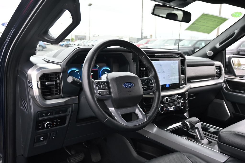 Used 2024 Black Ford Lariat image 19