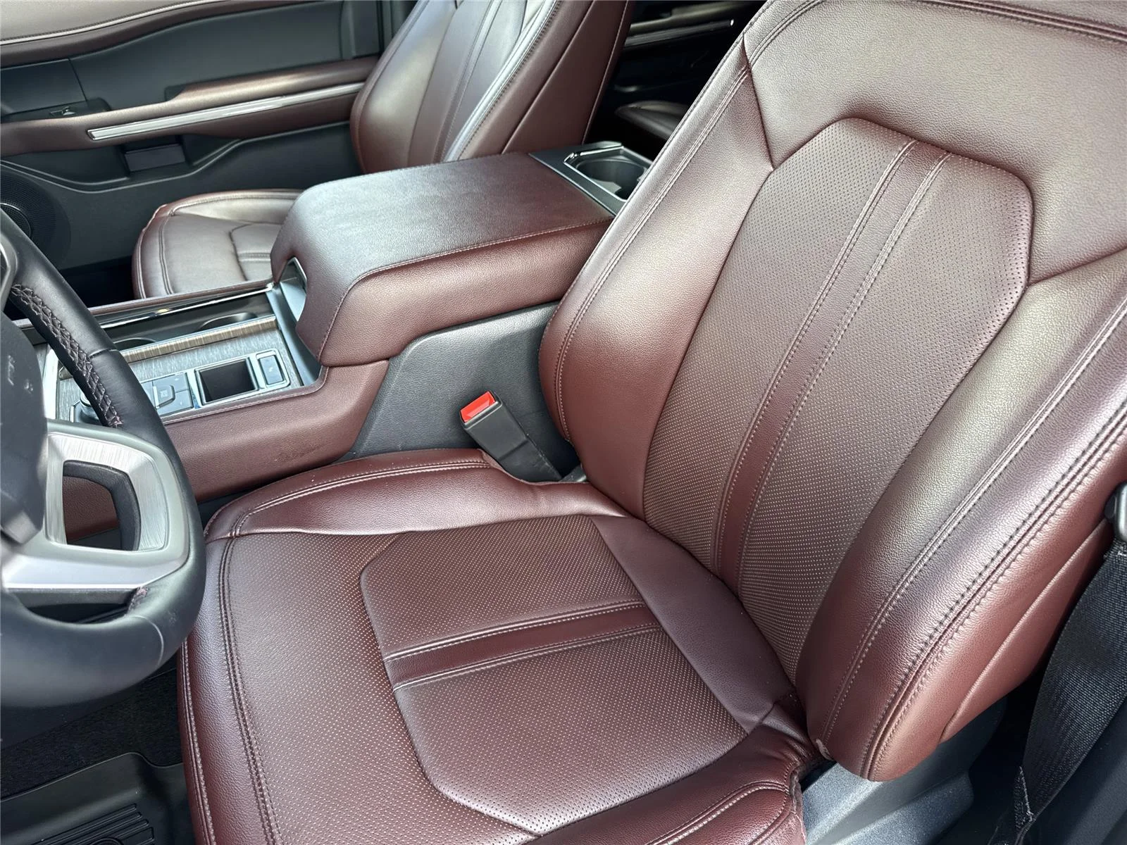 Used 2024 Dark Matter Gray Ford Limited image 11
