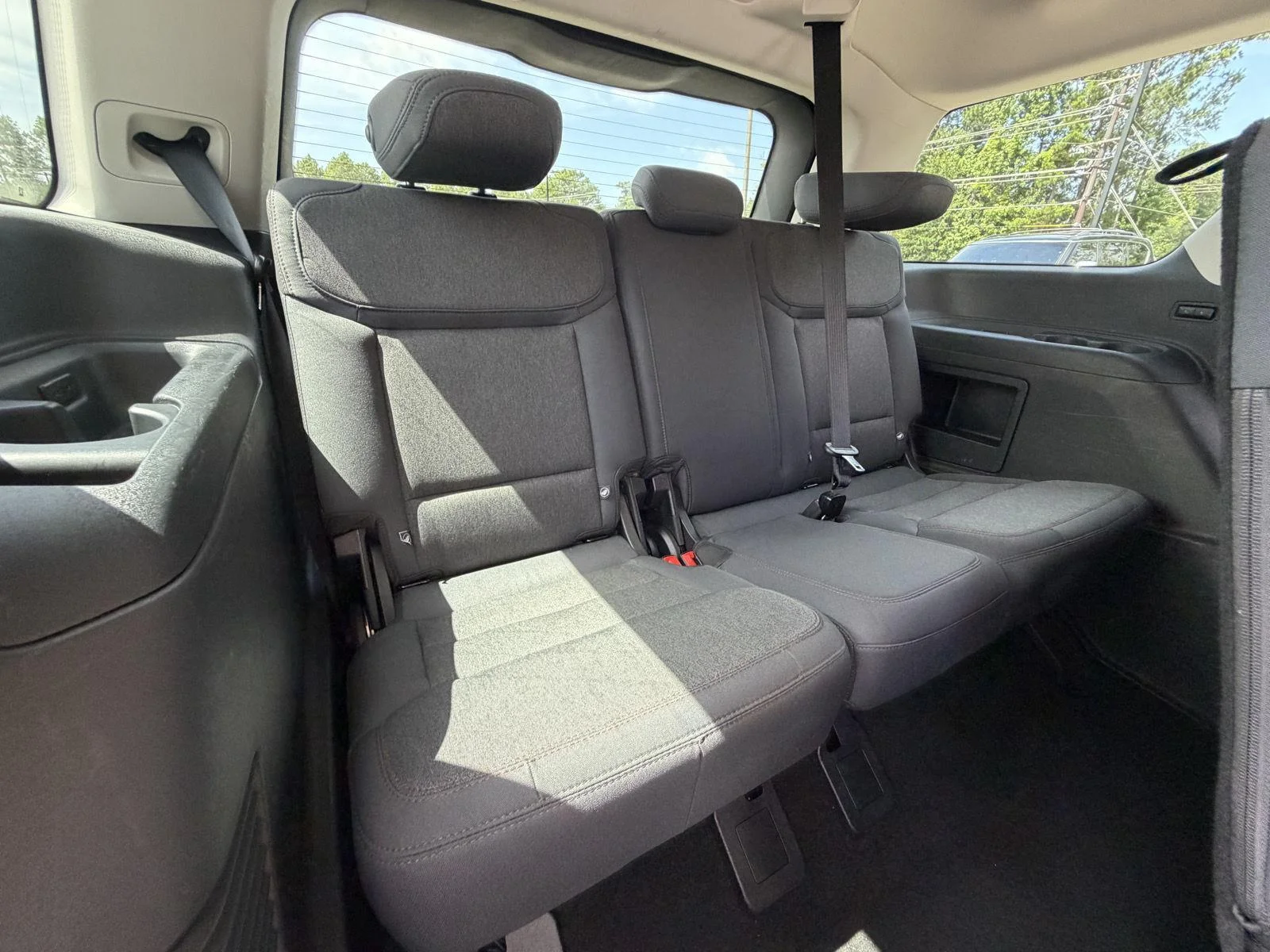 Used 2025 Oxford White Ford Active image 21