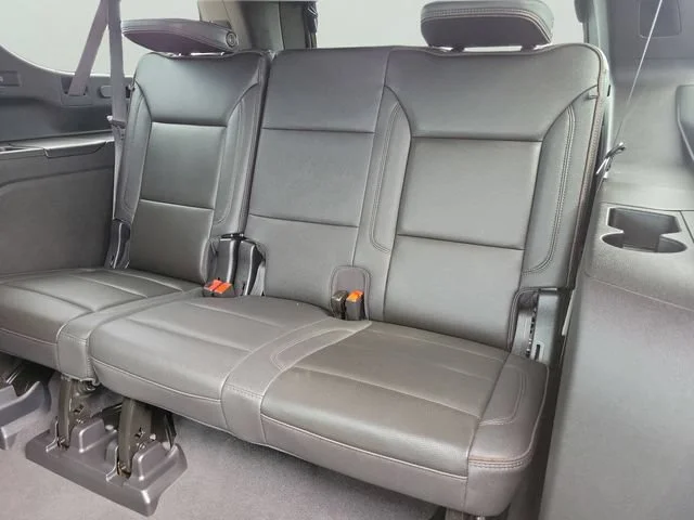 Used 2024 Black Chevrolet High Country image 13