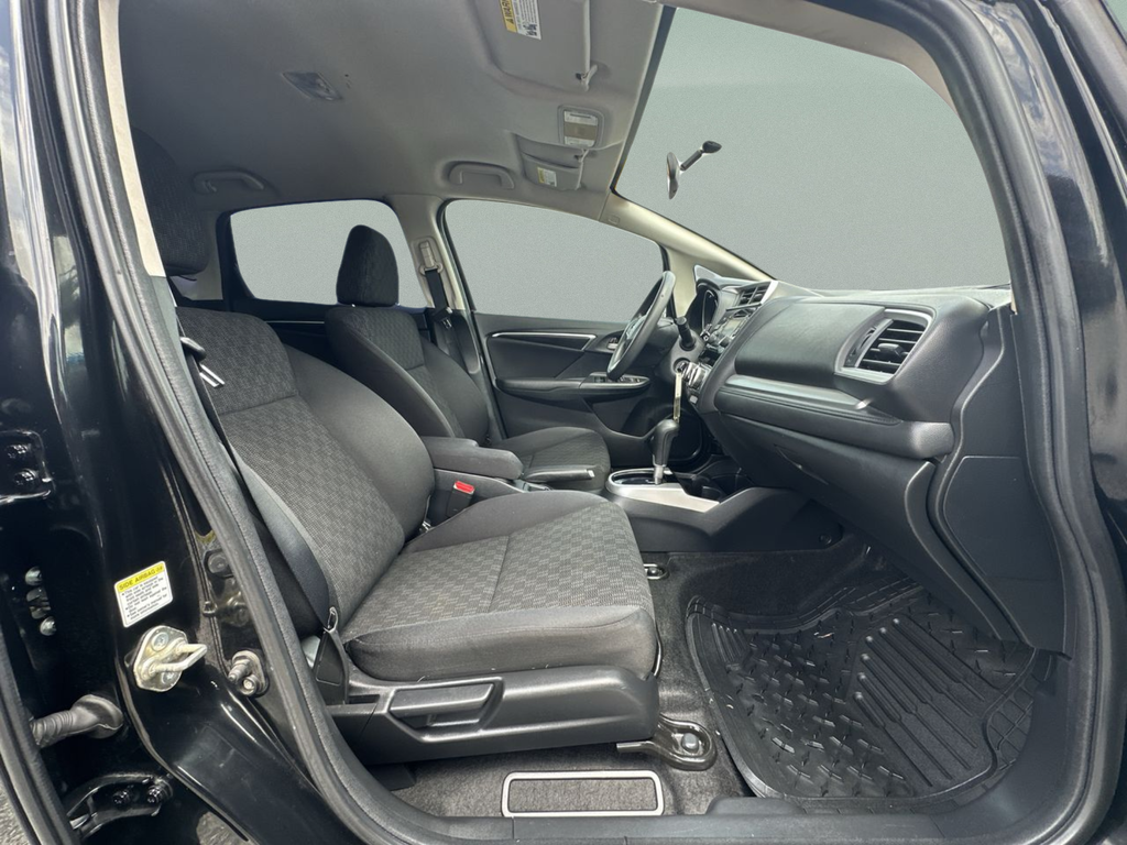 Used 2015  Honda LX image 35