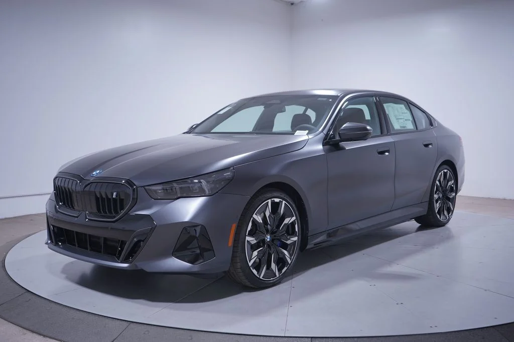 2026 BMW i5 eDrive40 Sedan's photo