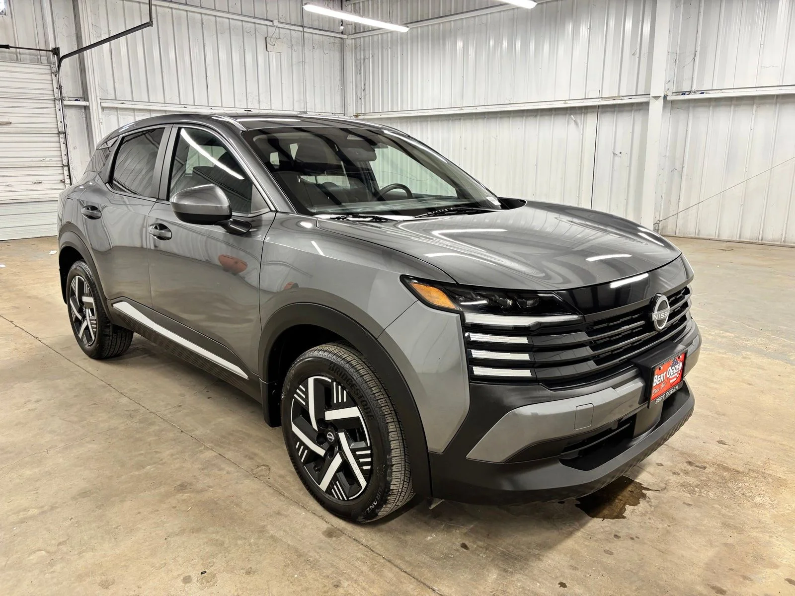 Used 2025 Gray Nissan SV image 1