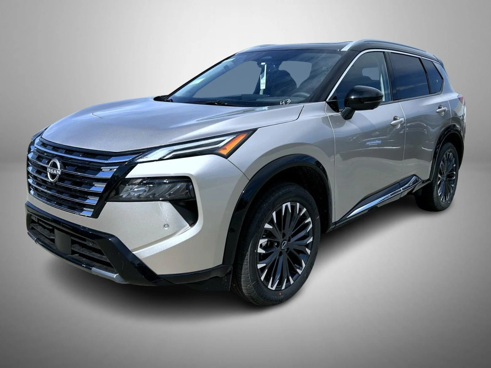 2026 Nissan Rogue Platinum AWD's photo