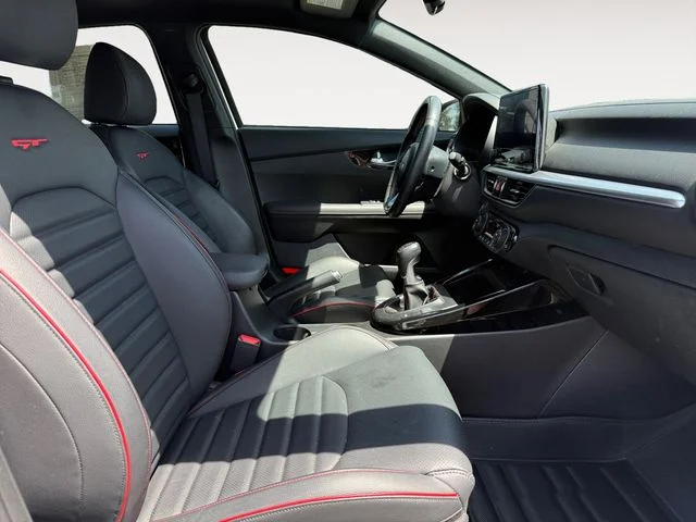 Used 2023 White Kia GT image 15