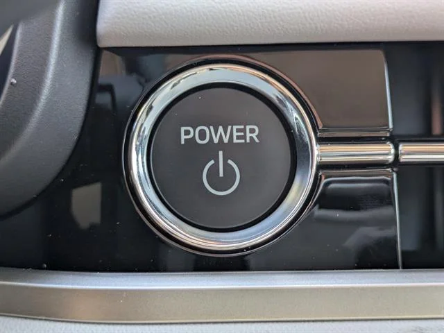 2025 Mitsubishi Outlander Plug-in Hybrid SEL - Photo 33