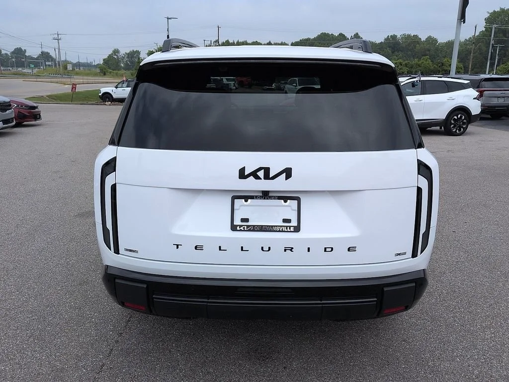 New 2027 Glacial White Pearl Kia X-LINE SX PRESTIGE image 6